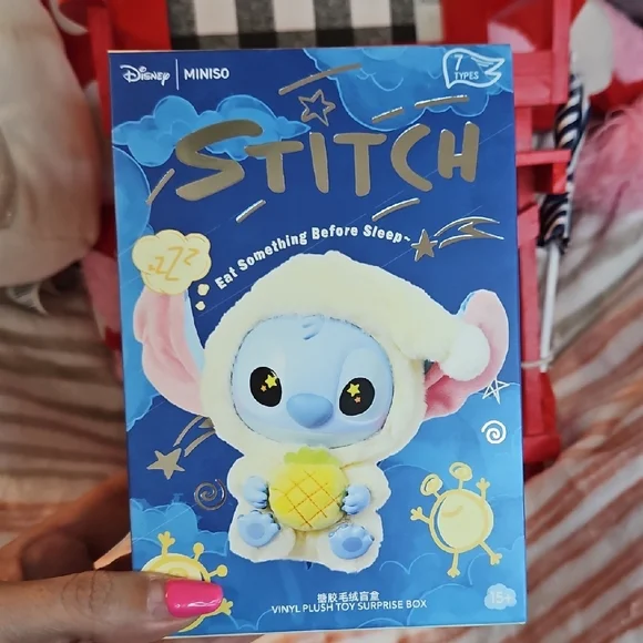 Stitch Vinyl Plush Toy Pop Mart - Picture 1 of 2